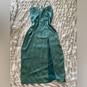 Emerald green leg slit-low neck satin prom dress
